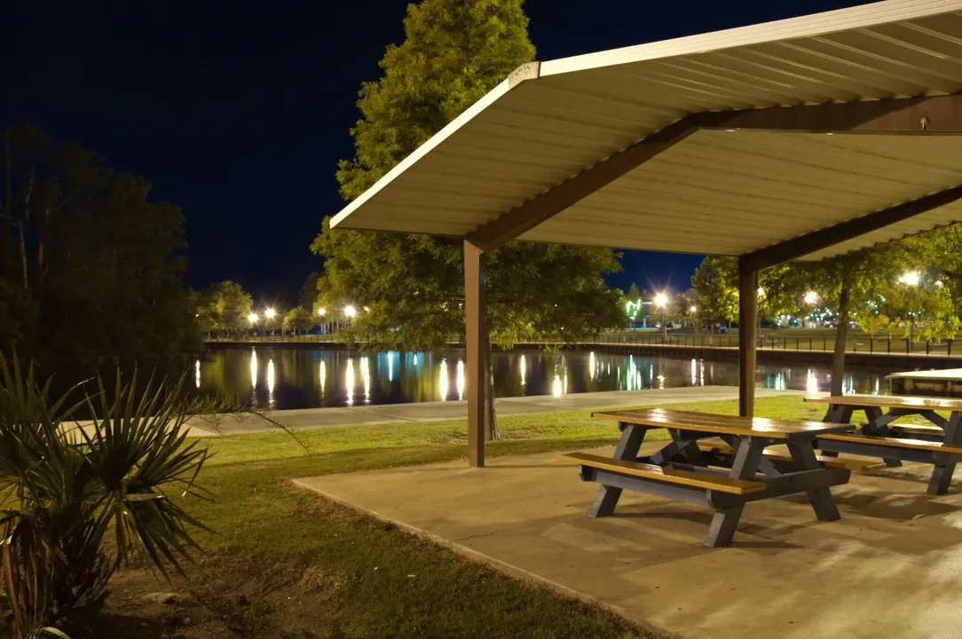 Slidell cityscape and surrounding landscape
